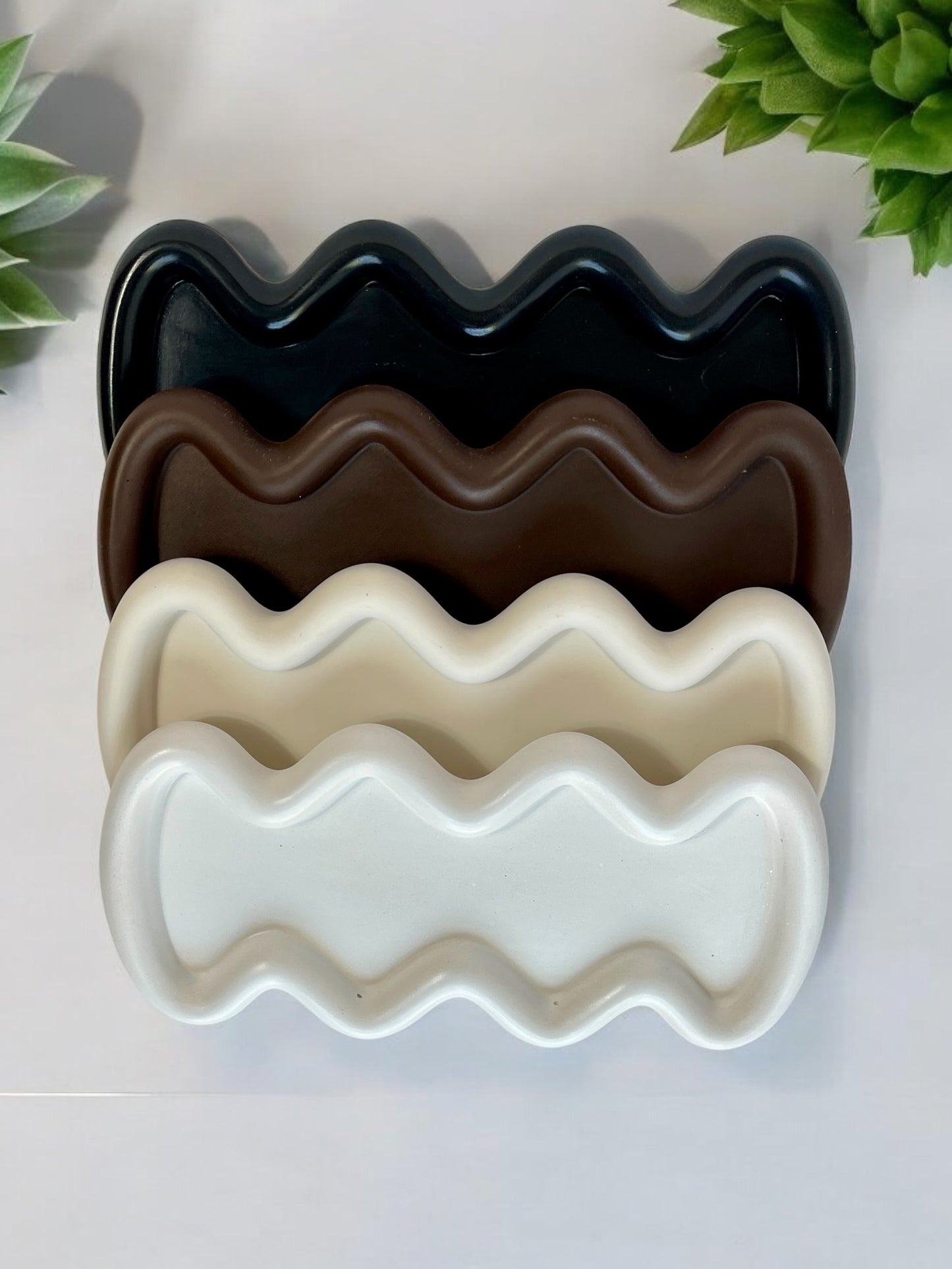 Ripple Wave Serving Tray