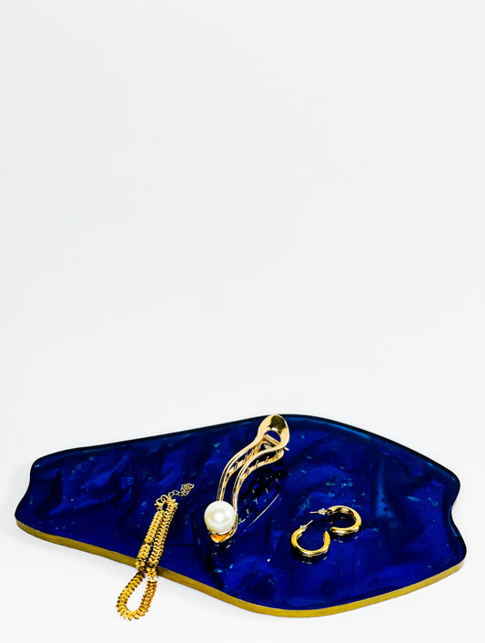 Pear-Shaped Resin Tray – Deep Blue & Gold